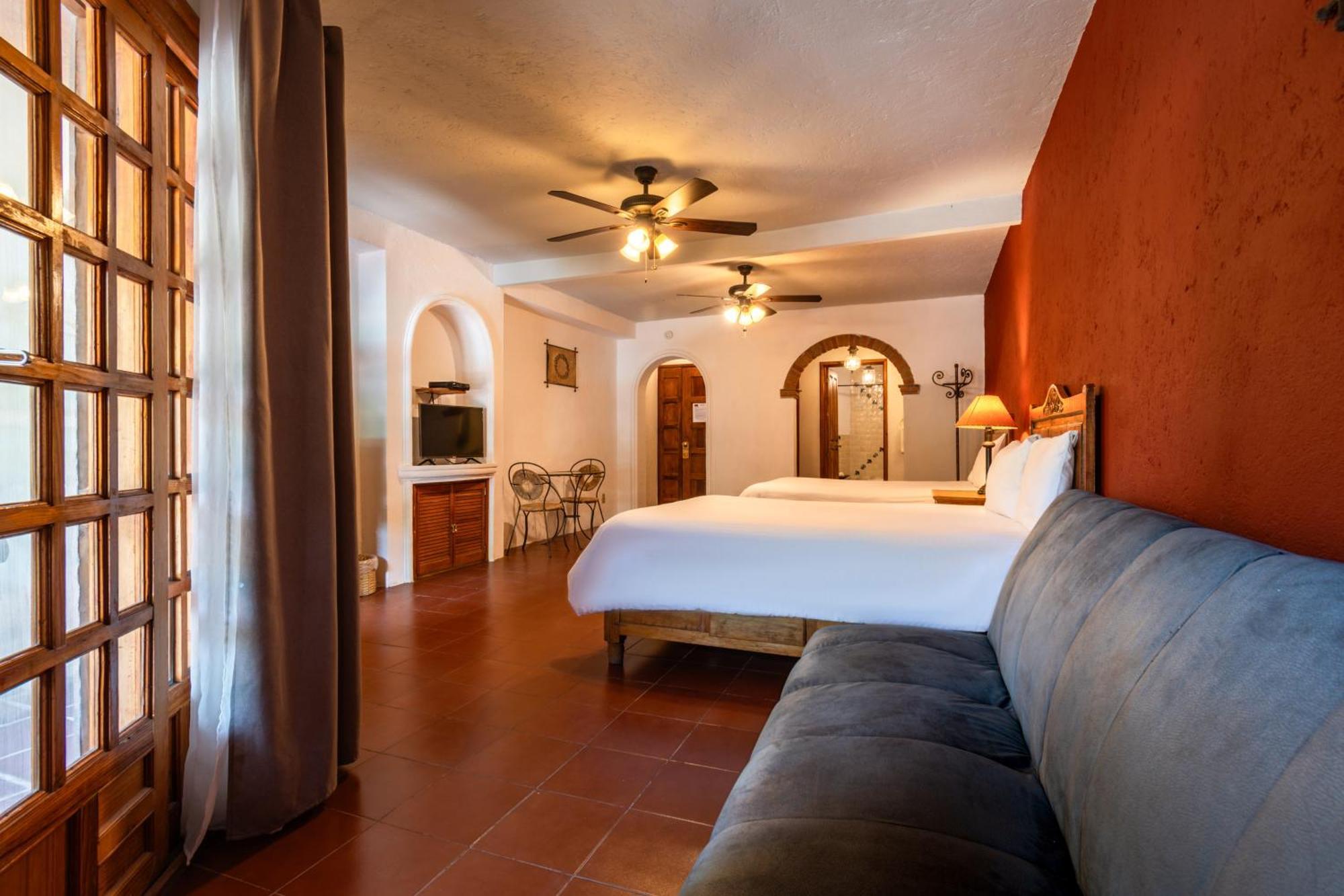 Atotonilco Hotel & Club Экстерьер фото
